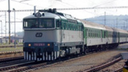 Влакът София - Карлово дерайлира, няма пострадали