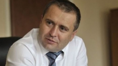 Пеевски към шефа на НАП: Никаква оставка, дори Борисов да ти я иска!