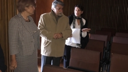 Министърът Рашидов и Менда Стоянова инспектираха сградата на операта в Пловдив