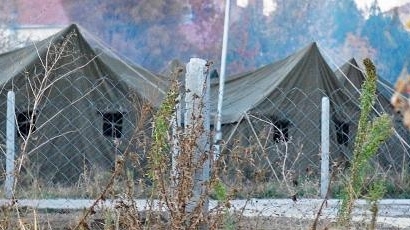 Бежанци се изпотрепаха в лагера в Харманли