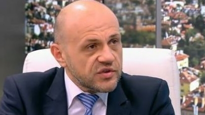 Т. Дончев: Премиерът Борисов може да подаде оставка