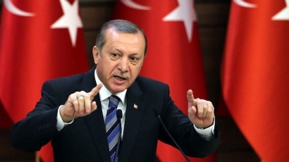 Ердоган: Европа тръгна на кръстоносен поход срещу нас