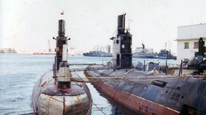 Турска подводница влезе в Бургас