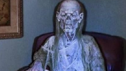 Откриха мумия на жена пред телевизор в Хърватия