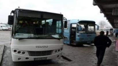 Пътнически автобуси извършват нелегален трафик на контрабандни цигари