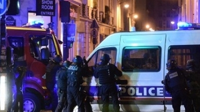 Един от арестуваните при атентатите в Париж е бил носач в брюкселското летище