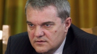 Р. Петков: Хр. Иванов да извади списък на съдиите, бавещи делата