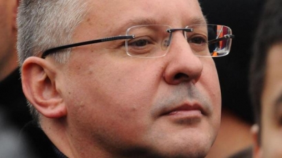 Станишев: Скандално! Плевнелиев се призна за президент на ГЕРБ