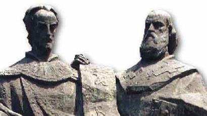 Комитет осъди поругаването на паметника на Кирил и Методий