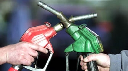 Чудо! Араби пускат дизела по 90 стотинки за литър