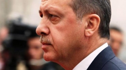 Ердоган плаши с експанзия „с помощта на Аллах”