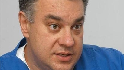 Д-р Ненков: Злоупотребява се с 4 млрд. лв. в здравеопазването