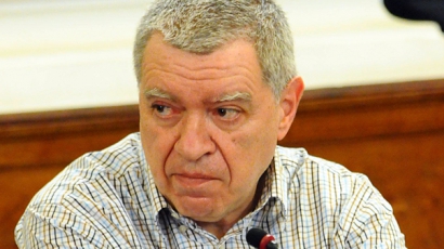 Проф. Консантинов: Трябва ни защита срещу непрекъснатите вотове
