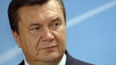 Янукович като Ленин: По-добре лош мир, отколкото добра война