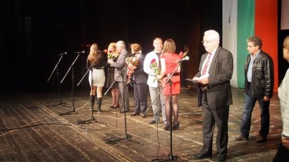 Станишев в Смолян: Всички сме сърбали попарата на партии, които обещават какво ли не