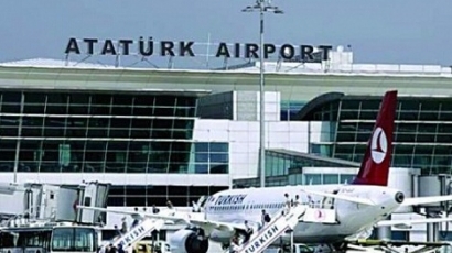 Арестуваха осем джихадисти на летище "Ататюрк"