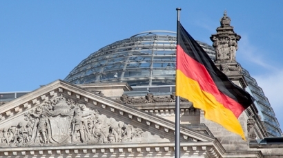 Германска депутатка подаде оставка, фалшифицирала си биографията