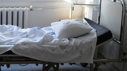 Адвокат осъди болница за парцал в корема