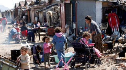 Още 500 роми напъдени от Франция