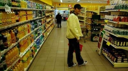 Българите все по-негативни към данък „вредни храни“