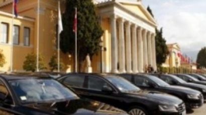 Ципрас уволни 10 министри, бойкотирали плана му