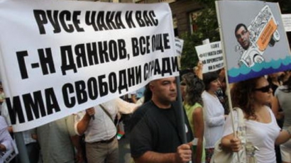 А. Богданова: В митниците ще настане хаос, завалят ли оставките