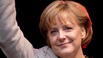 Меркел остава лидер на християндемократите