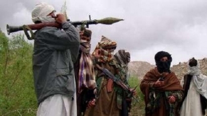 Талибани плениха руски пилот на хеликоптер