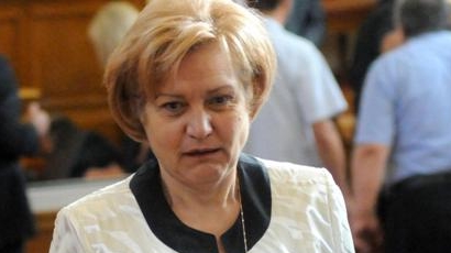 М. Стоянова: Пълни глупости! Няма кюфтета и тайни срещи в Банкя