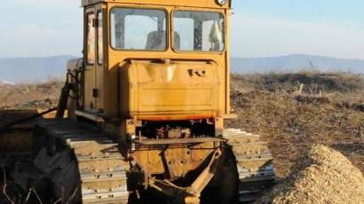 Трагедия: Тракторист се обеси заради 5000 лева