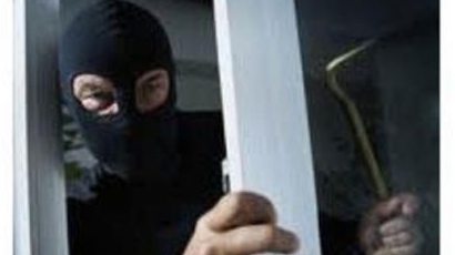 Крадци вършаха в студентски квартири в Благоевград