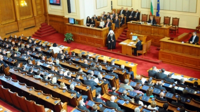 Депутати не гласуваха актуализация на бюджета и този на  НЗОК