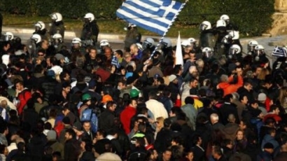 Фермери се биха с полицията в Атина