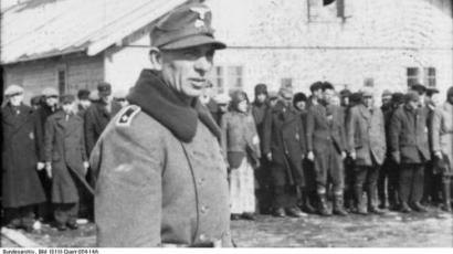 17 надзиратели в концлагери са издирвани от Германия