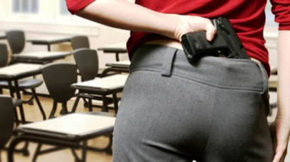 Учителите в Америка - въоръжени и с точен мерник