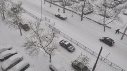 Половин България е в снежна блокада