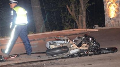 Моторист загина във верижна катастрофа на Цариградско шосе в София