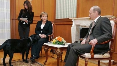 Путин посреща Меркел, ще ходатайства за падане на санкциите