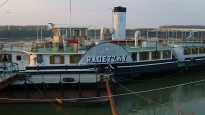"Радецки" ще плава по Дунав