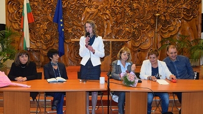 Кандидат-депутати от ГЕРБ се срещнаха с учители от София