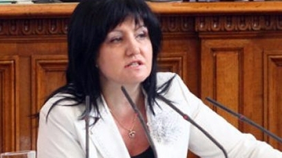 Цв. Караянчева сезира прокуратурата за измами на кмета на Кърджали