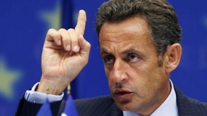 Саркози: Варварите обявиха война на Франция