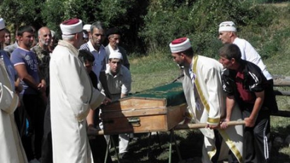 Без управници на погребението на загиналия българин в атентата