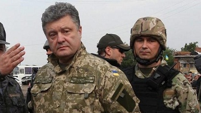 Украински депутат: Западът може да удари Донбас от въздуха