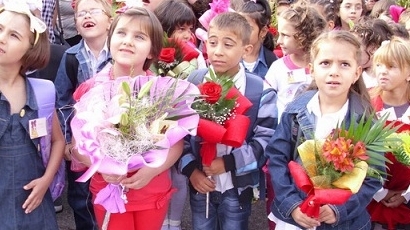 Абсурди при приема на първокласници в София