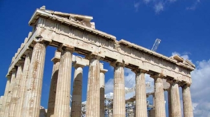 Гърция остава в Еврозоната... засега