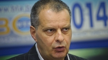 БСП кандидатът за кмет проф. Мирчев се вижда на балотаж