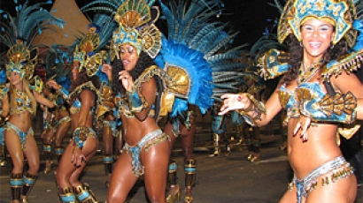 Кампания за безопасен секс преди карнавала в Бразилия