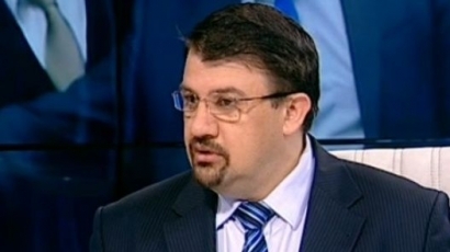 Настимир Ананиев: Заместникът на КФН е с изтекъл мандат, а работи