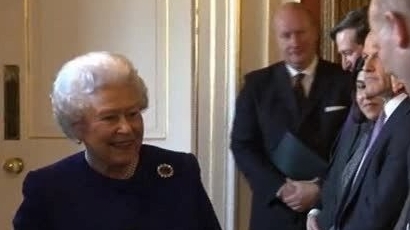 Кралица Елизабет II след Брекзит: Жива съм!